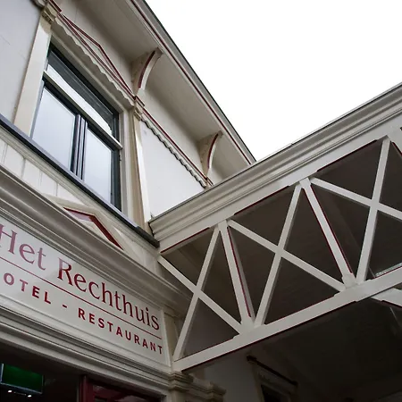 Hotel-restaurant Het Rechthuis Otel